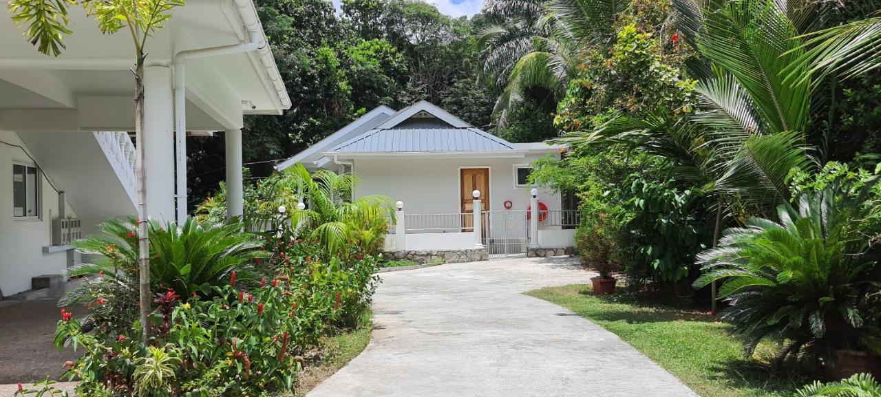 ماهي Le Chant De Merle Self -Catering Studios And Apartments المظهر الخارجي الصورة