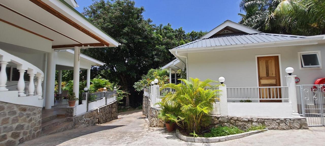 ماهي Le Chant De Merle Self -Catering Studios And Apartments المظهر الخارجي الصورة